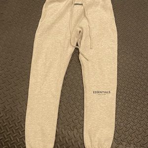 Fear of God Essentials Sweatpants . 100% authentic .